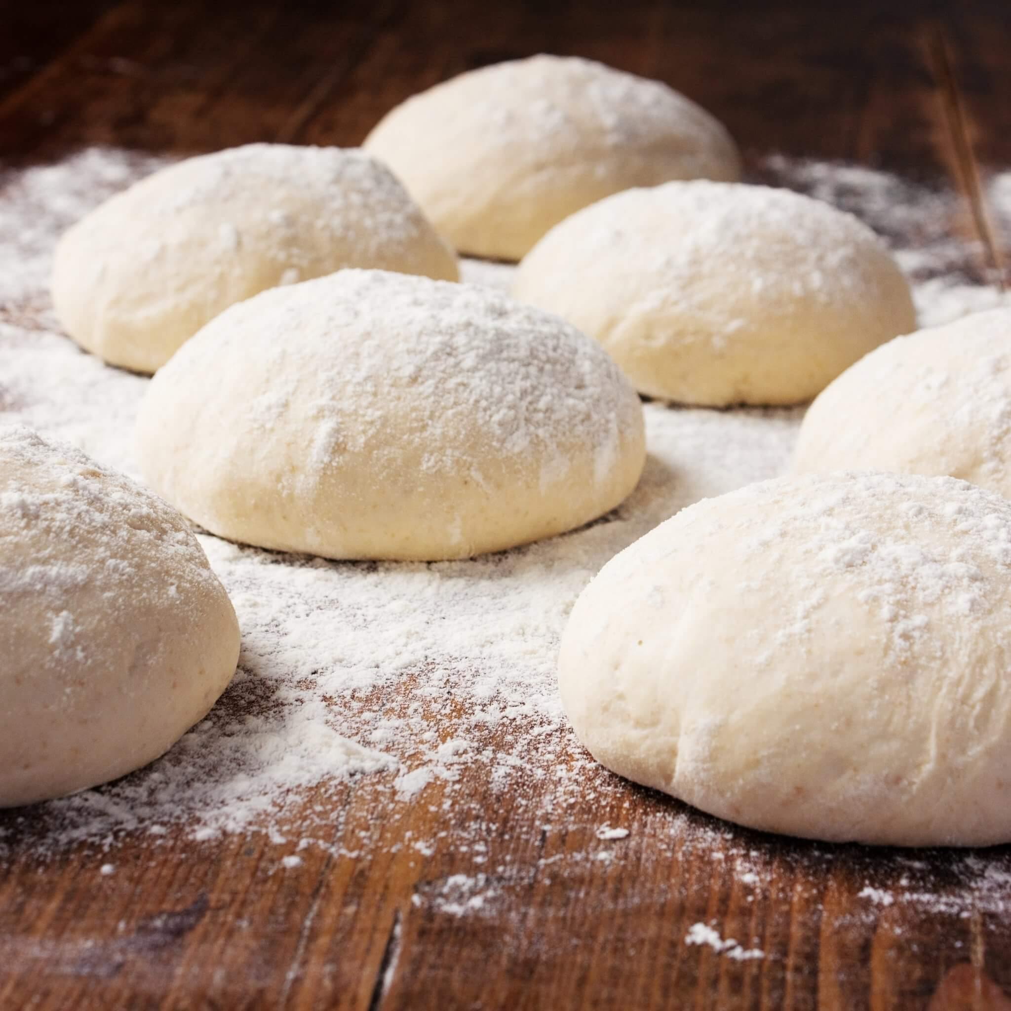 "Neapolitan pizza made with Polselli 00 Pizza Flour (Super), featuring a light, airy crust."